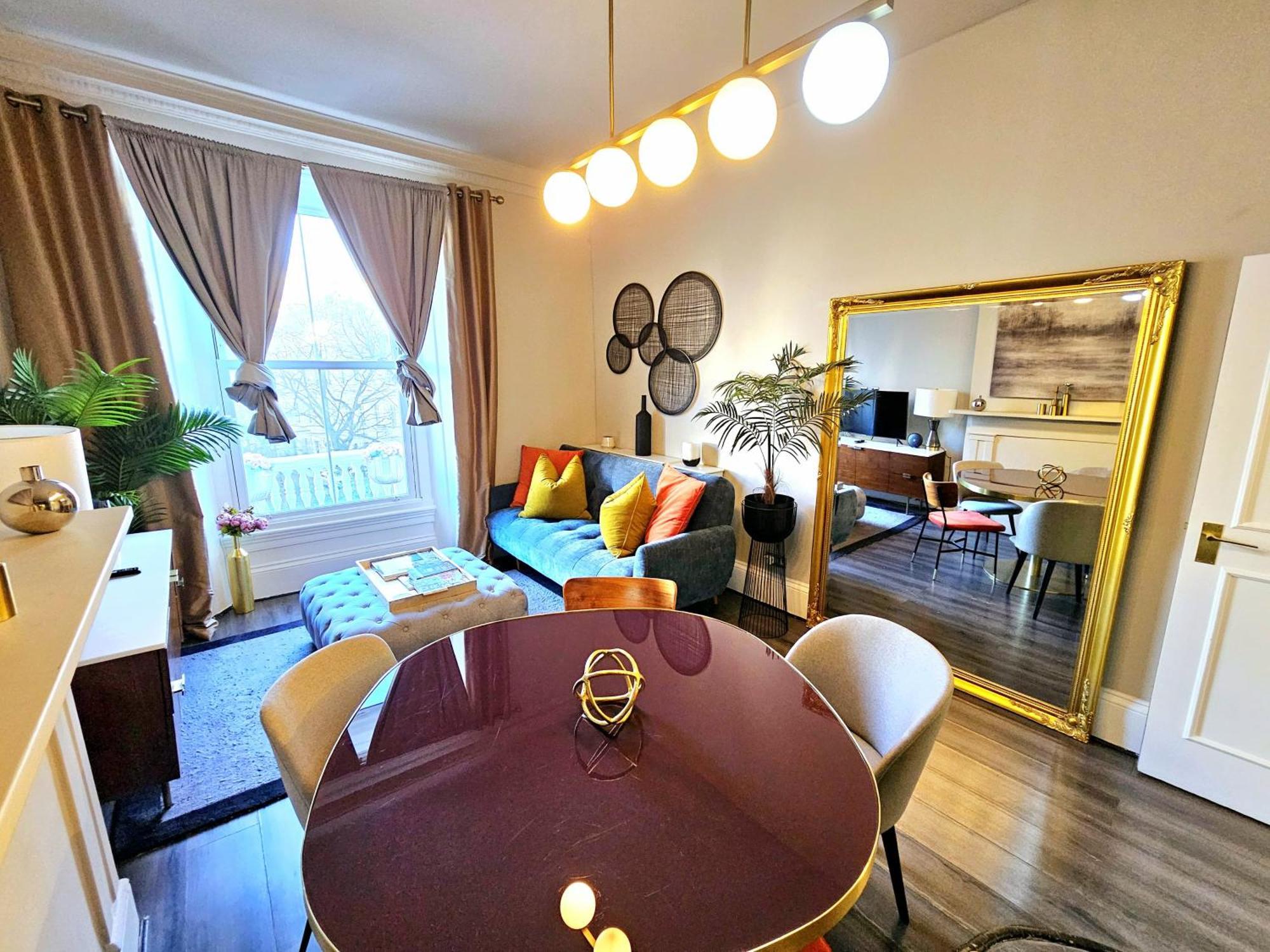 Stylish Hyde Park Home By Tube Stations With Elevator Лондон Экстерьер фото